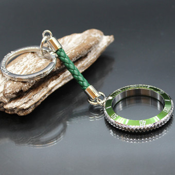 TheCrownDNA Schlüsselanhänger aus Edelstahl/ Metall - Motiv Lünette einer exklusiven Uhrenmarke in grün 